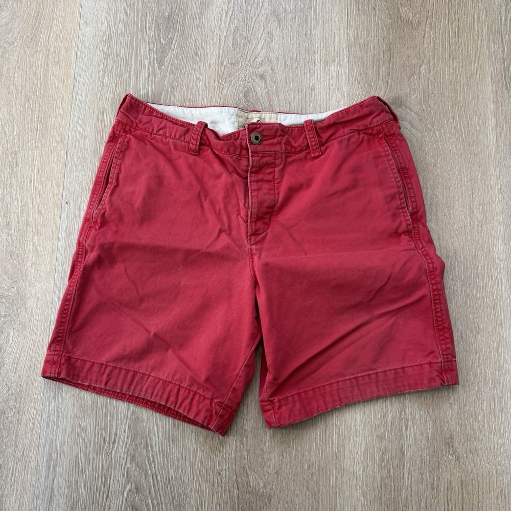 Hollister Shorts Mens Size 32 Red Chino Seagull Logo Button Fly 7" Inseam